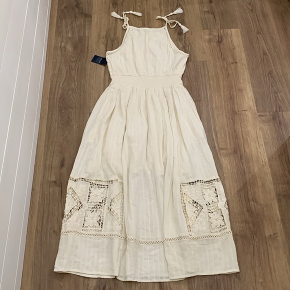 NWT Lucky Brand Eyelet Maxi dress. Size Small - Picture 2 of 16